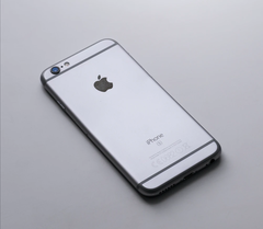 L&#039;iPhone SE et l&#039;iPhone 6 d&#039;origine ne seront pas éligibles à l&#039;iOS 15. (Source de l&#039;image : Shiwa ID)