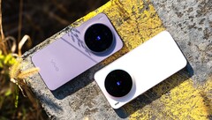 Dans un test comparatif entre le Vivo X300 compact et le Samsung Galaxy S25 Ultra, ce dernier ne fait pas bonne figure. (Source de l&#039;image : Weibo)