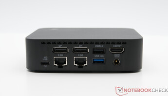 Arrière : USB TypeC 40Gbps avec DisplayPort, 2x LAN 2.5G, 2x DisplayPort, USB 2.0, USB TypeA 10Gbps HDMI, DC in
