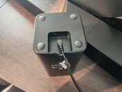 Le connecteur pour les satellites (Image source : Notebookcheck)