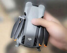 Le DJI Mini 5 Pro vu du dessus (Source de l'image : via Mauro Tandoi)