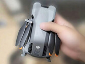 Le DJI Mini 5 Pro vu du dessus (Source de l'image : via Mauro Tandoi)