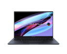 L'ASUS Zenbook Pro 14 OLED dispose d'un port Thunderbolt 4. (Source : ASUS)