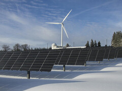 Utiliser l'électricité excédentaire de l'été en hiver (Image : pexels/Pixabay)