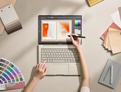 Le nouveau Zenbook 14X OLED est disponible dans les coloris Inkwell Grey et Sandstone Beige. (Image source : ASUS)