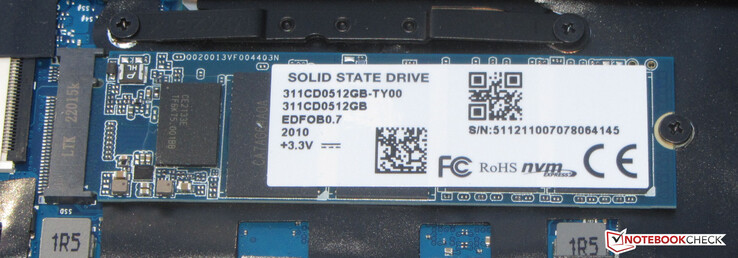Un SSD PCIe sert de lecteur système.