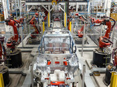 Assemblage du châssis du Cybertruck RC1 (image : Tesla)