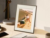 Aura Ink utilise un panneau d'encre électronique pour afficher les images numériquement (Source de l'image : Aura Frames)