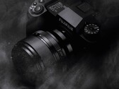 Le Fujifilm X-H2 illustré ici recevra un successeur plus puissant l'année prochaine.