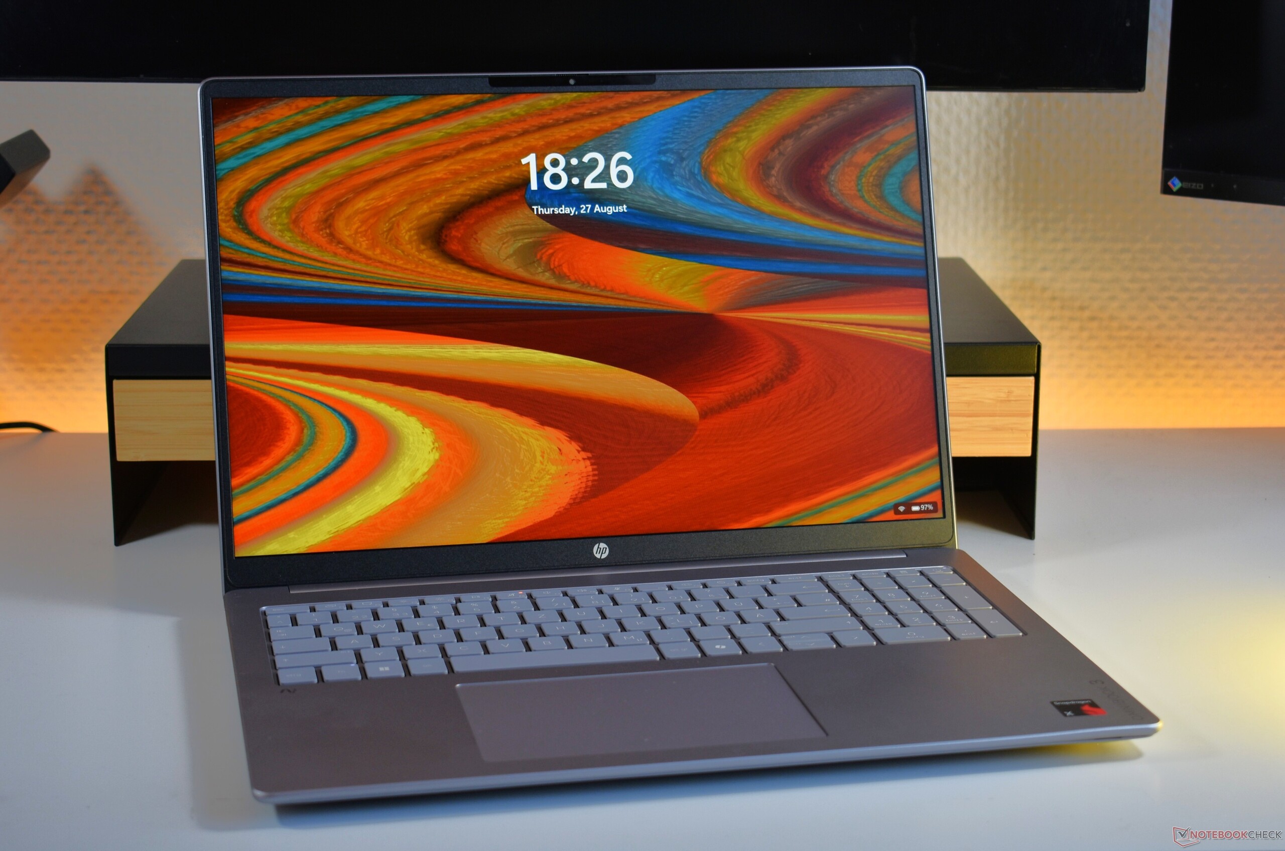 Le HP OmniBook 3 16