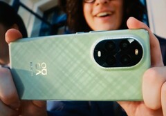 Le Huawei Nova 13 Pro propose un appareil photo principal à ouverture variable. (Source de l&#039;image : Huawei)