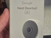 La prochaine sonnette Nest Doorbell sera probablement disponible dans d'autres coloris que l'unique couleur Snow présentée ici. (Source de l'image : u/one2zerojigawat)