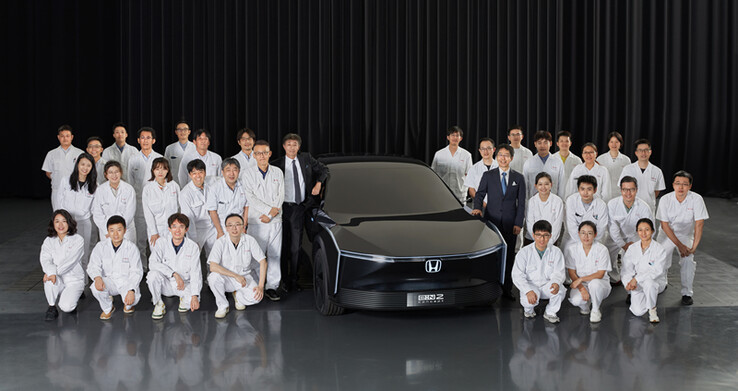 L'équipe de conception du concept e:N EV de Honda