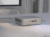 Le NUC 14 Pro Plus est sans doute le plus élégant des deux NUC 14 Pro d'ASUS. (Source de l'image : ASUS)