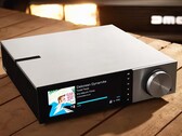 Cambridge Audio réédite l'amplificateur de streaming Evo 150 en édition DeLorean. (Image : Cambridge Audio)