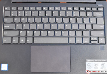 Le clavier du 730S n'est pas au niveau des claviers ThinkPad habituels...