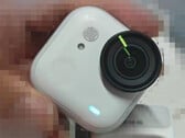 On ne sait pas encore quelle sera la place de cette caméra dans la gamme Insta360. (Source de l'image : via Igor Bogdanov)