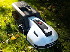 Le Mammotion YUKA peut se vider dans un endroit de votre choix. (Source de l'image : Mammotion)