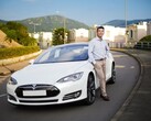 Le propriétaire typique d'une Tesla est un jeune ingénieur fortuné (image : Tesla)