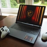 Critique du MSI Vector 16 HX AI : Un ordinateur portable de jeu riche en fonctionnalités, équipé de la RTX 5070 Ti