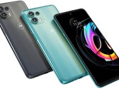 Selon les rumeurs, le Edge 30 Lite serait beaucoup plus petit que son prédécesseur, le Edge 20 Lite. (Image source : Motorola)