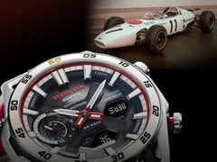 La montre Casio Edifice x Honda ECB-2300HR-1A (photo) sera commercialisée dans le monde entier. (Source de l'image : Casio)