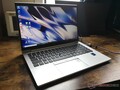 Le HP EliteBook 840 G8 présente un avantage considérable par rapport à la plupart des autres ordinateurs portables professionnels, mais il a un coût