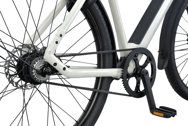 Le Raleigh One est équipé d'une transmission par courroie en carbone Gates pour une maintenance réduite et un fonctionnement sans graisse (Image source : Raleigh)