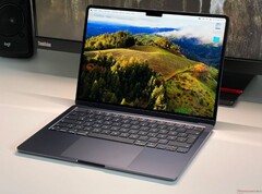 Applele MacBook Air équipé d'une puce M4 sera probablement lancé au printemps 2025. (Source de l'image : Own)