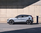 Les futurs VE Volvo se connecteront à leurs chargeurs à l'aide de la prise NACS de Tesla. (Source de l'image : Volvo)