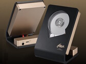 Buffalo commémore son 50e anniversaire avec un disque dur squelette en édition limitée. (Source de l'image : Buffalo)