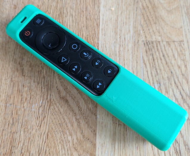Il n'est pas nécessaire d'avoir recours à la superglue avec le boîtier de la Nvidia Shield, car il peut être imprimé avec ou sans bouton Netflix (Image Source : Notebookcheck)