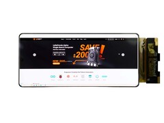 Le nouvel écran AMOLED pliable est livré avec une carte de pilotage adaptée