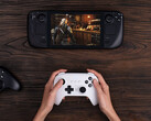Les utilisateurs de Steam Deck peuvent envisager d'utiliser un contrôleur externe pour éviter toute dérive du joystick. (Source de l'image : 8BitDo)