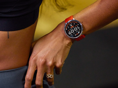 La smartwatch Active 2 d'Amazfit (photo) reçoit une nouvelle mise à jour. (Source de l'image : Amazfit)