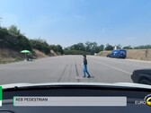 Test de sécurité du modèle Y avec un mannequin de la taille d'un enfant (image : Euro NCAP)