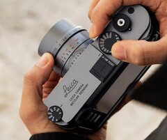 Leica réédite trois appareils photo en