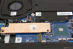 Caloduc en cuivre sur l'emplacement SSD M.2 occupé de l'Alienware m15.