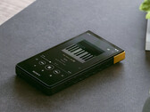 Le Walkman NW-ZX707 fonctionne sous Android 12 et possède un écran de 5 pouces. (Image source : Sony)