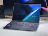 Test de l'Asus ExpertBook B5 B5605 : Arrow Lake et écran 144 Hz, plus PC de bureau que portable ?