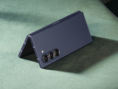 Le Galaxy Z Fold6 devrait être l'un des premiers à bénéficier de One UI 8 cet été. (Source de l'image : Samsung)