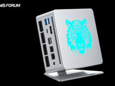 Le UM780 XTX sera le premier mini-PC de MINISFORUM avec un port Oculink dédié. (Source de l'image : MINISFORUM via Minixpc)