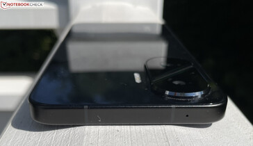 Top : microphone