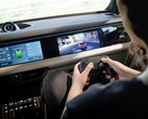 Jouer dans le nouveau SUV électrique Porsche Macan 2026 (Source : Porsche)