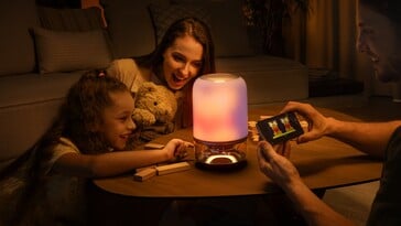 Govee Table Lamp 2 Pro touch controls (Image source : Govee PR)