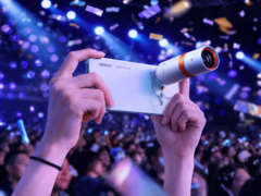 L'Oppo Find X10 équipé d'un téléconvertisseur.