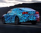 Le VW ID.7, fortement camouflé, a été démasqué par des graphistes talentueux (Image : Volkswagen)