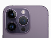 L'iPhone 14 Pro et le 14 Pro Max sont dotés d'une configuration à trois caméras avec un appareil photo principal de 48 MP. (Image Source : Apple)