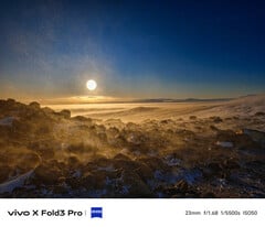 Le X Fold3 Pro a déjà atteint l&#039;Antarctique. (Source de l&#039;image : Agence de presse Xinhua)