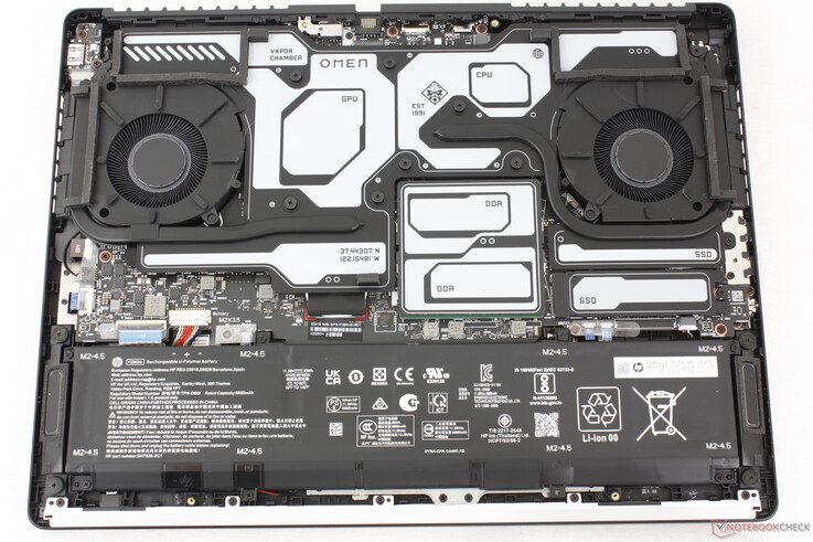HP Omen 16 Max 2025 à titre de comparaison